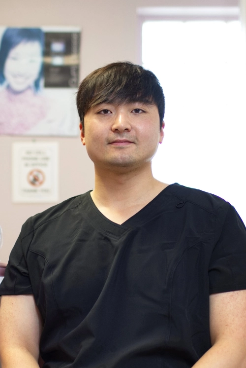 Dr. Jeong Mok (Francis) Lee